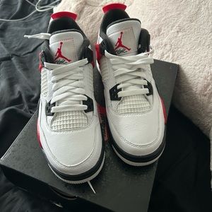 Air Jordan 4 Retro (GS)